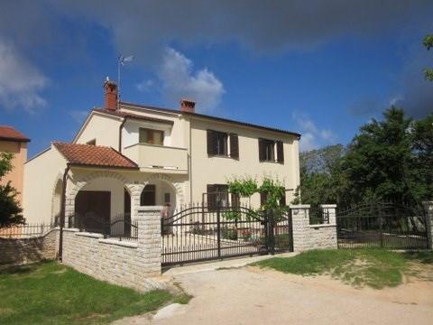 Pula 5 *